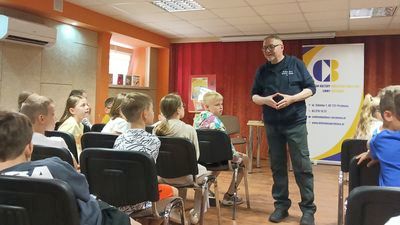 Spotkanie autorskie uczniów klas 3 z Marcinem Pałaszem